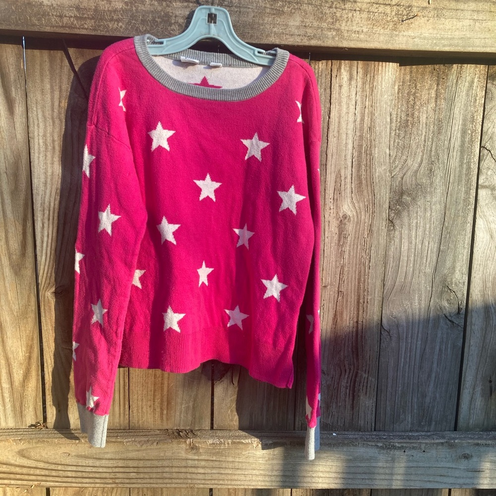 Gap pink sweater with stars